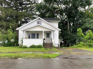 634 Jennings St, Endicott, NY 13760