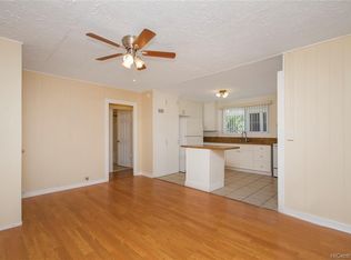 617 Hausten St APT C, Honolulu, HI 96826