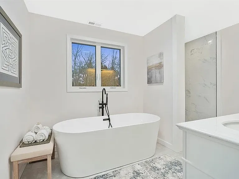 603 Clough Hill Rd — Photo 25