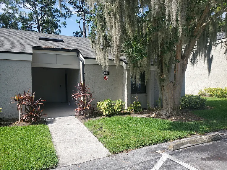 124B Springwood Cir — Photo 1