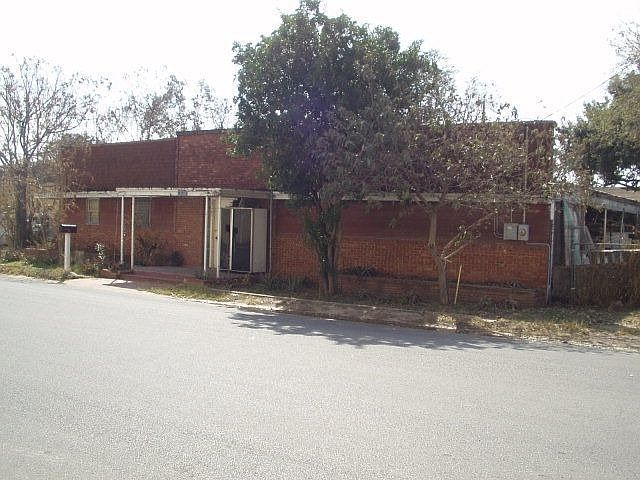 1st image of 2115 Beaumont Ave