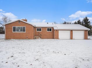 8087 E Richfield Rd, Davison, MI 48423