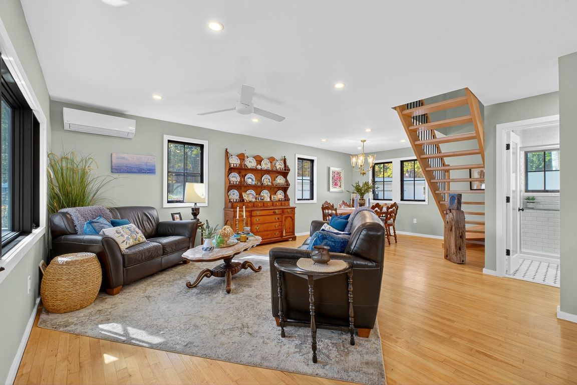 next background image