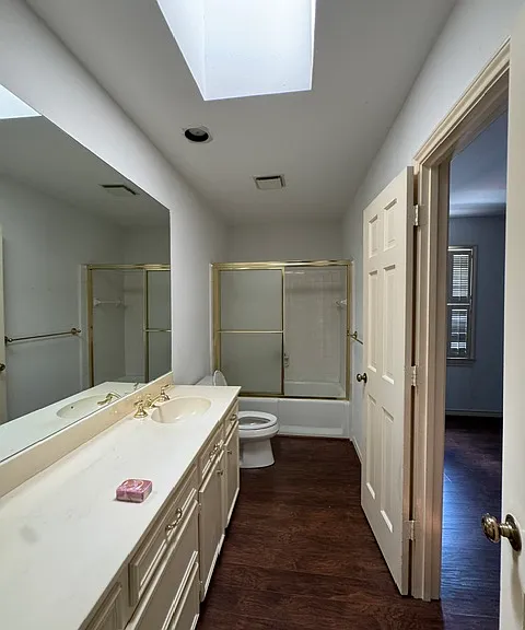 Hall bathroom