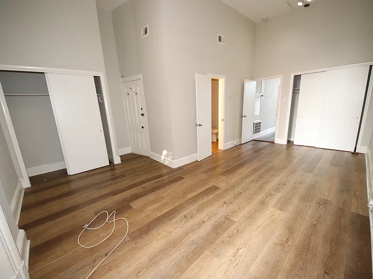 1402 Eutaw Pl #4 — Photo 17