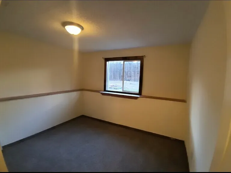 4675 S Buckley Way — Photo 8