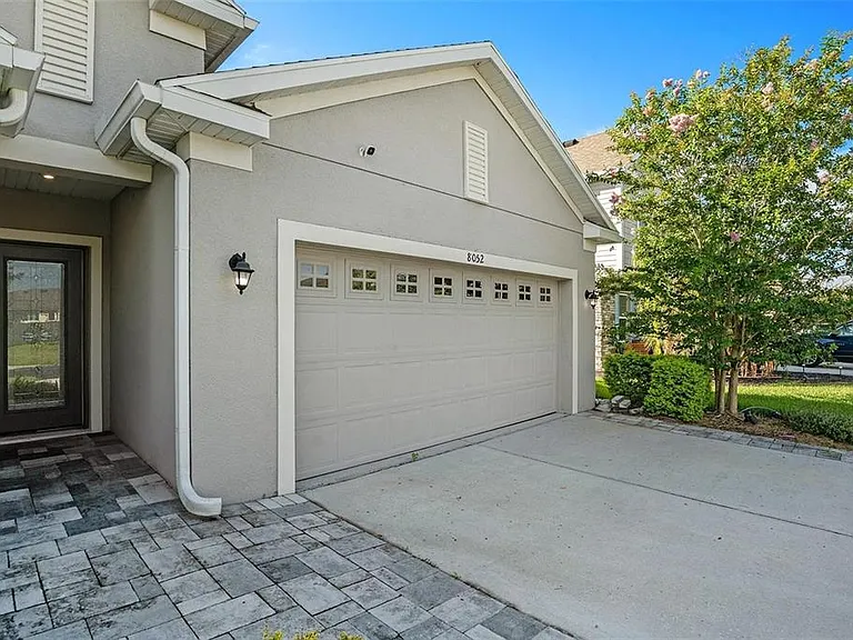 8052 Olive Brook Dr — Photo 4