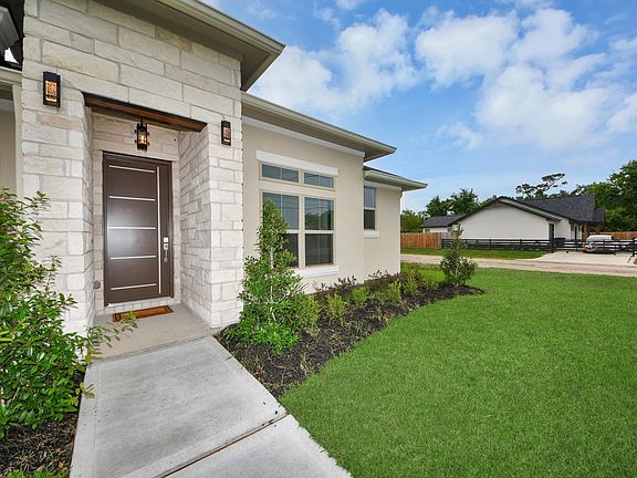 5th image of 16747 Forest Trail Dr