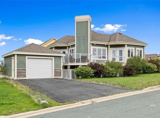 30 Sgt Donald Lucas Drive, Paradise, NL A1L0W8