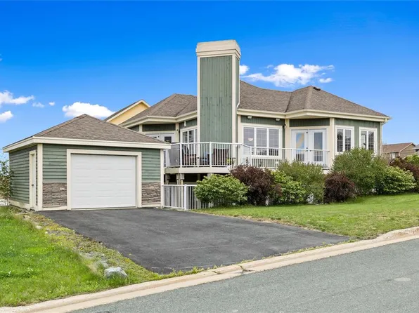 30 Sgt Donald Lucas Drive, Paradise, NL A1L0W8