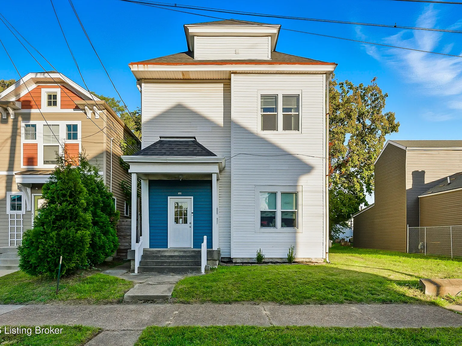 2 bed, 1.0 bath, 2510 sqft, $1,250 — Photo 1
