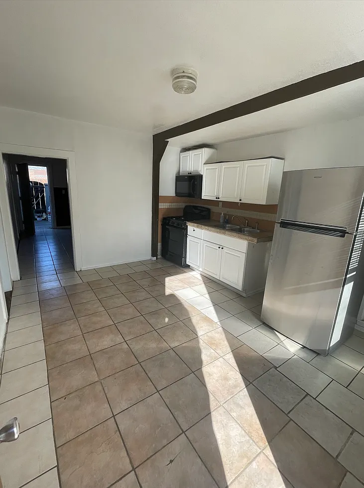124 East Evans Avenue - 1 — Photo 3