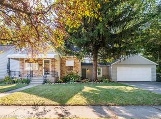 18833 Olympia, Redford, MI 48240