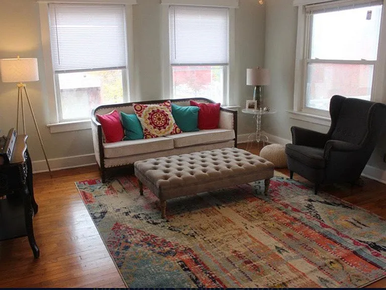 2733 Gillham Rd #2 — Photo 3