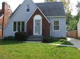 15914 Scottsdale Blvd, Shaker Heights, OH