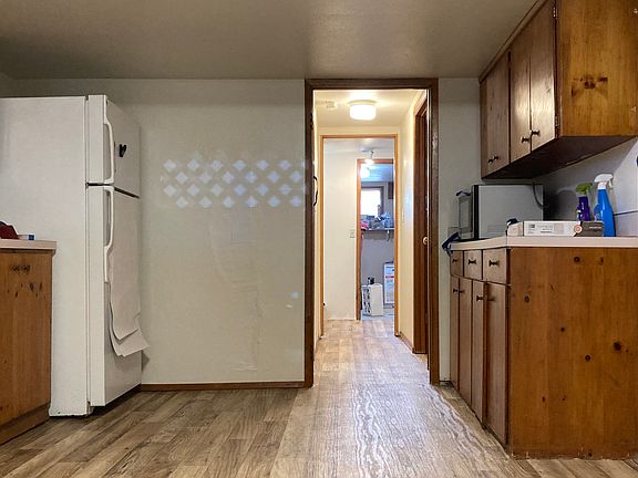 4th image of 1217 NE 65th St #1217