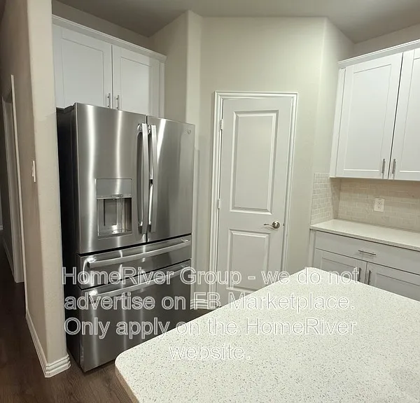 2385 Aspen Hill Dr — Photo 4