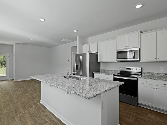 3rd image of 6018 Grangestone Ln