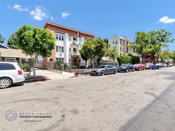 3rd image of 5617 La Mirada Ave APT 207