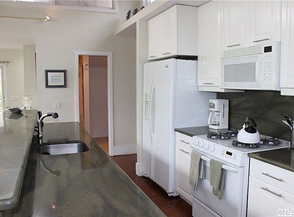 5th image of 494 Tarpon Walk