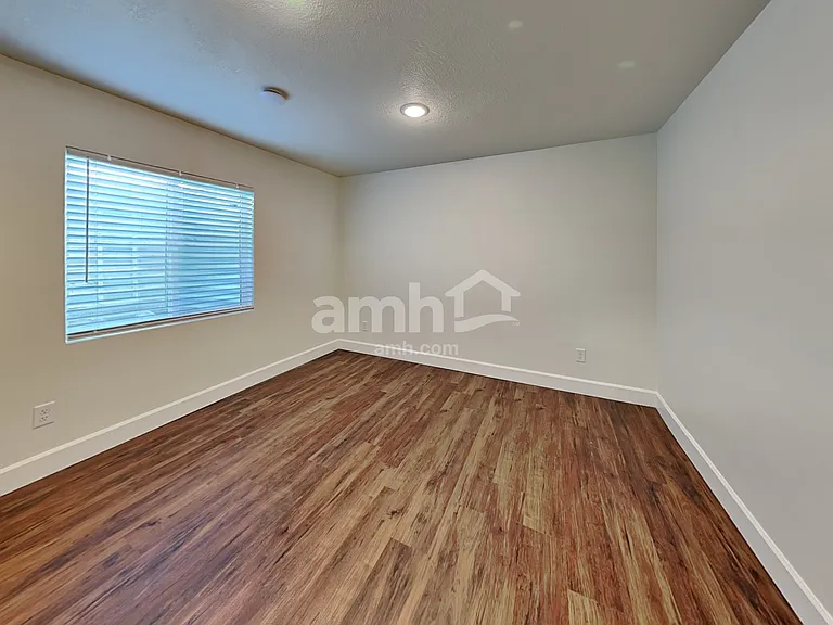 11016 S Trocadero Ave — Photo 21