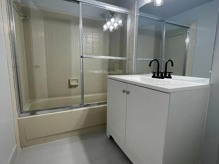 10169 Twin Lakes Dr #33 — Photo 7