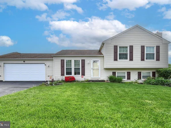 6 Cottage Ct, Mechanicsburg, PA 17050
