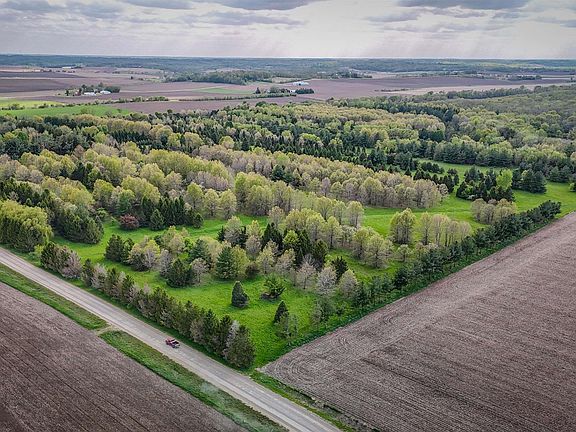 2nd image of Irish Ln