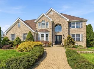 1907 Gary Rd, Stewartsville, NJ 08886