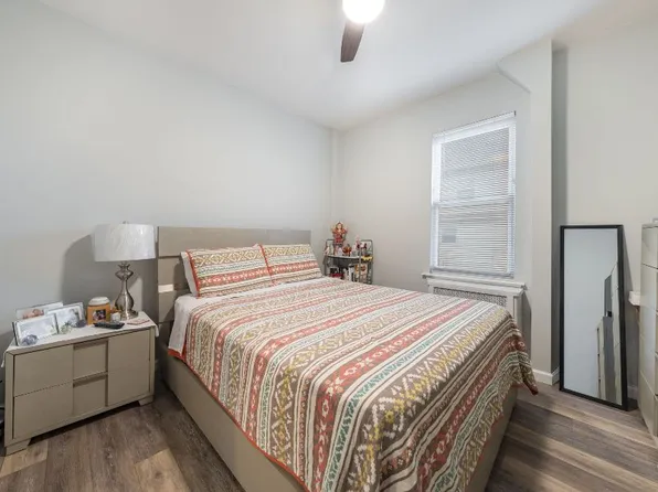 226-10 147th Avenue image 17 of 35