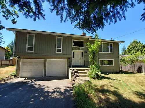 3070 Seiford Ave SE Photo 1