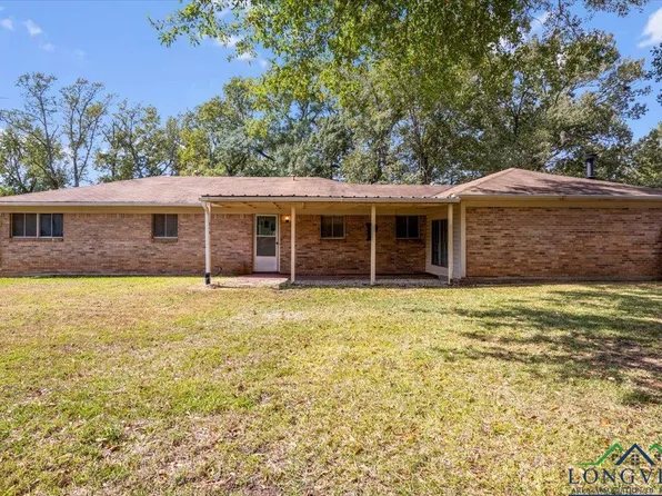 11050 Oak St, New London, TX 75684