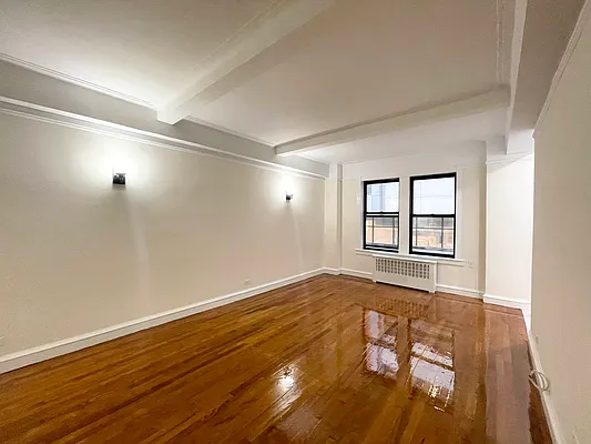 Rented by Meraki Realty LLC | media 15