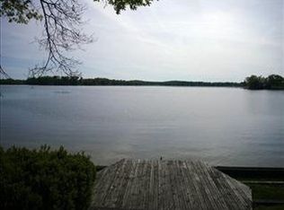 3021 W Shore Dr, Battle Creek, MI