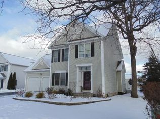 57 Hamlin Dr, Canandaigua, NY 14424