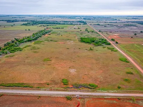 E 1200th Rd, Sentinel, OK 73664