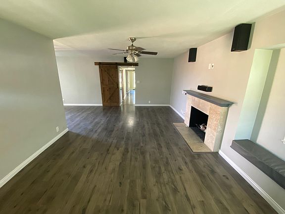 2nd image of 2438 Sarbonne Dr