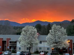 Ridge View Apartments, Asheville, NC 28804