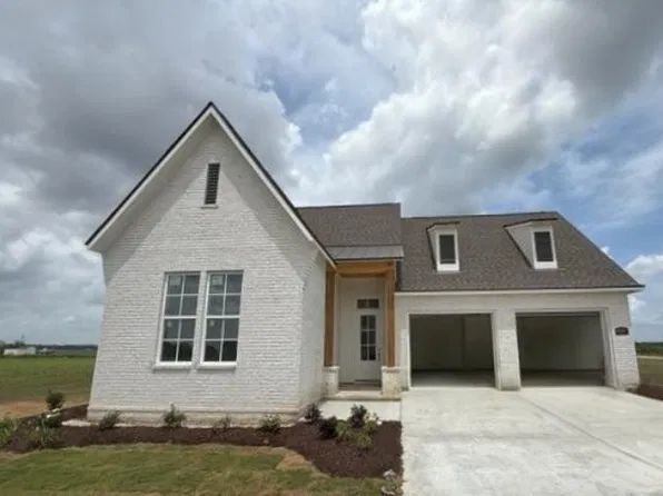 106 Stella Dr, Thibodaux, LA 70301