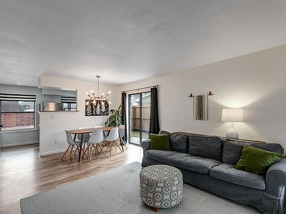 4th image of 1809 W Spring Creek Pkwy #2