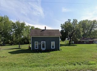 7665 N 600th Rd, Colchester, IL 62326