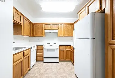 8720 SW Tualatin Rd #206 — Photo 17