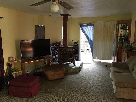 3rd image of 1149 S Woodruff Ave