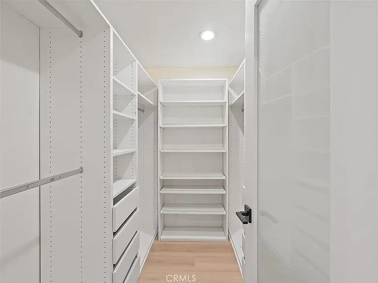 8501 Enfield Ave — Photo 13
