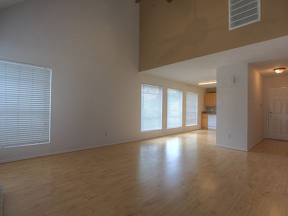 3rd image of 2626 Indian Trail Dr