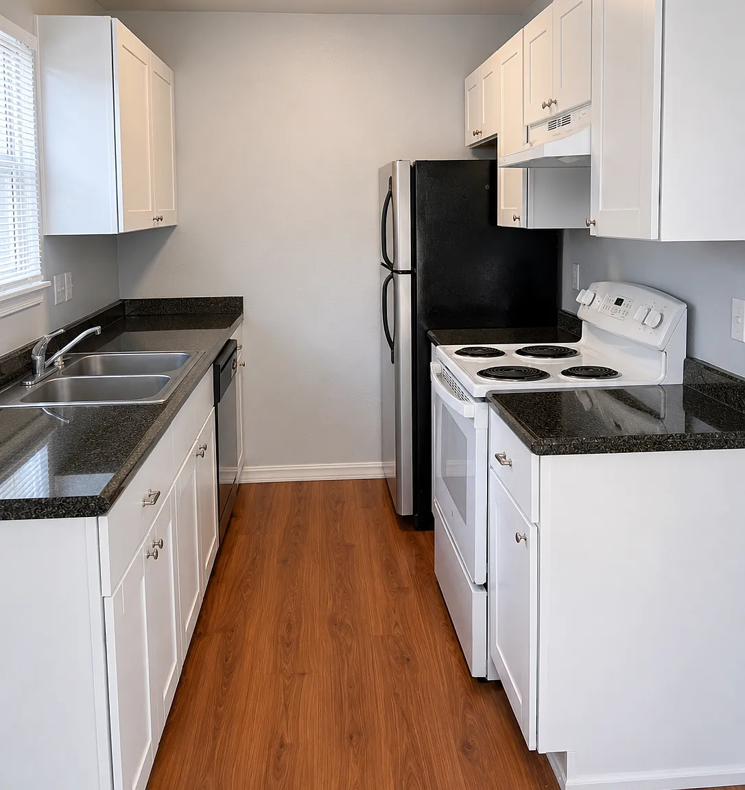 2 bed, 800 sqft, $950 — Photo 1