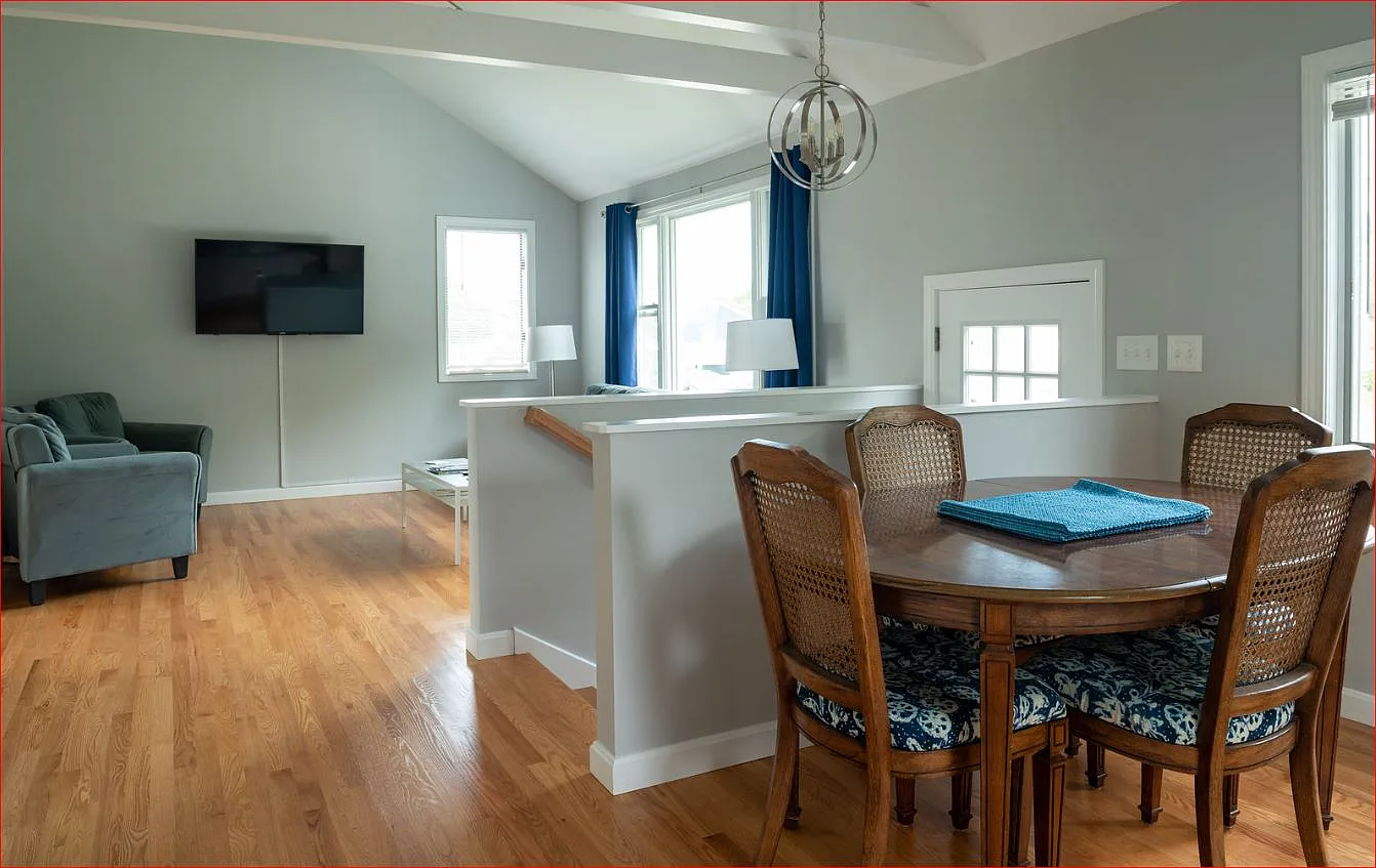 3 bed, 1800 sqft, $2,900 — Photo 2