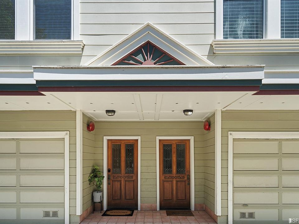 1st image of 370 Waller St #B