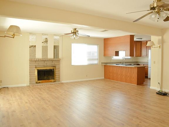 4th image of 140 Weymouth Court