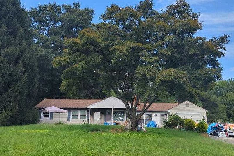 1st image of 2705 Old Joppa Rd